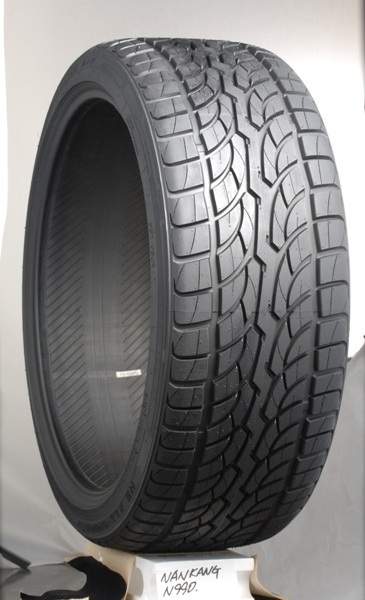 N-990 265/70R16 112S